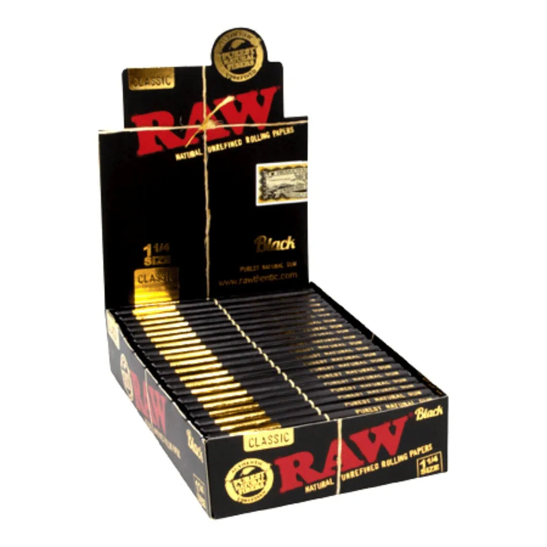 Raw Black 1 1/4 Papers